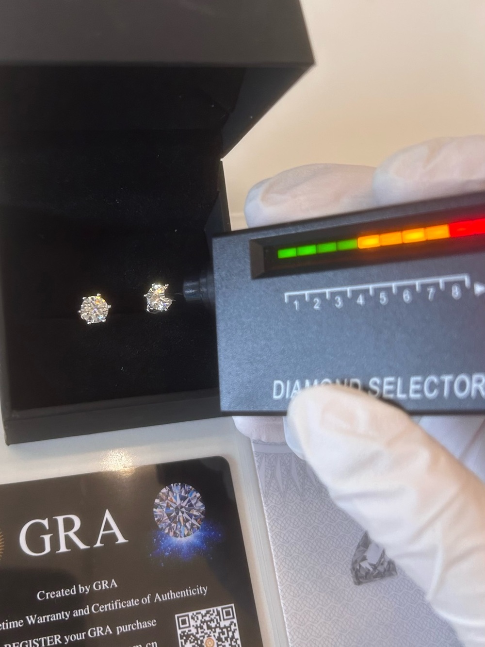 GRA Certified VVS1 Moissanite Stud earrings 6.5mm